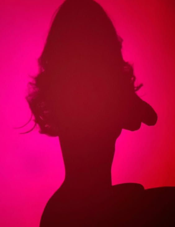 Cycle Syncing: The Feminine Rhythm